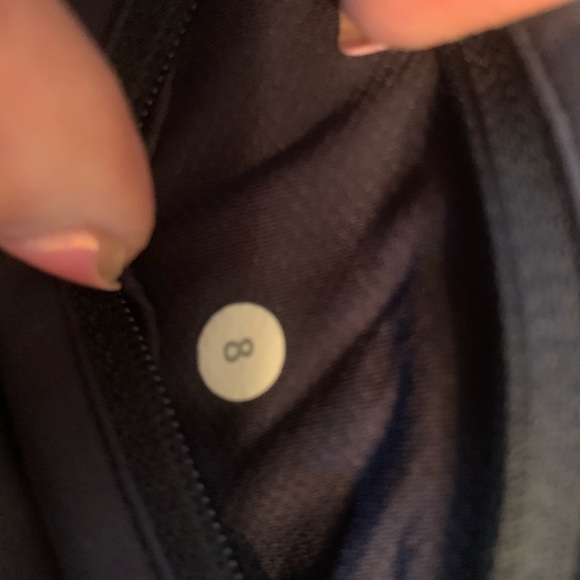 Lululemon Speed Shorts - Picture 4 of 6